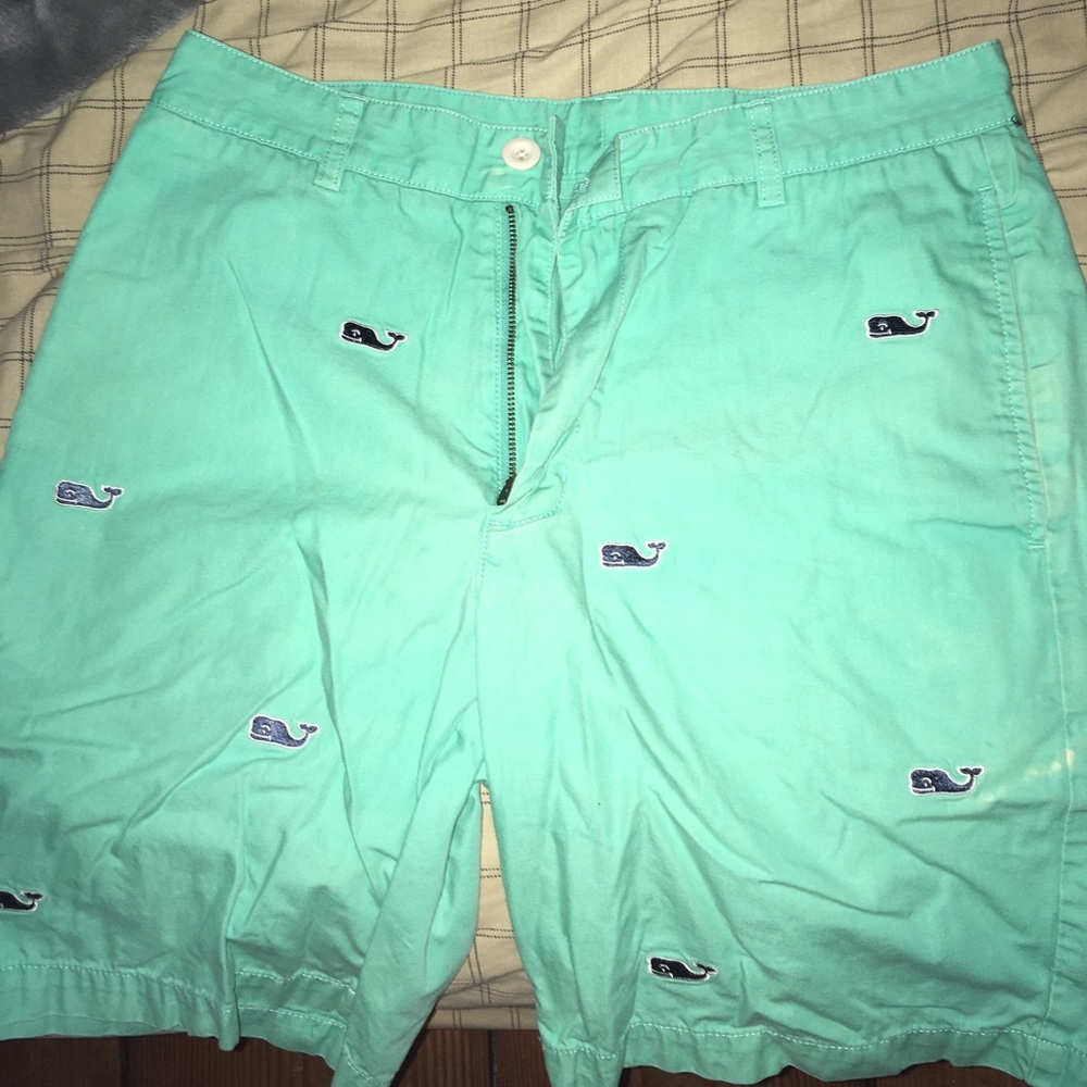 Vineyard vines shorts